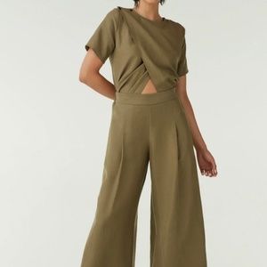 Vetta Two Piece Jumpsuit Medium, New with Tags!